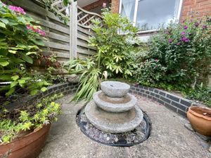 Photo 11- click for photo gallery